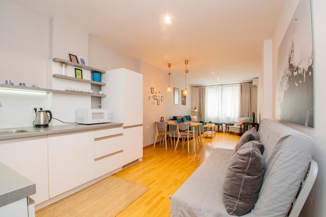 Casa Dolce Far Niente, 2Bath&2Bed Apartment Sofia Bagian luar foto