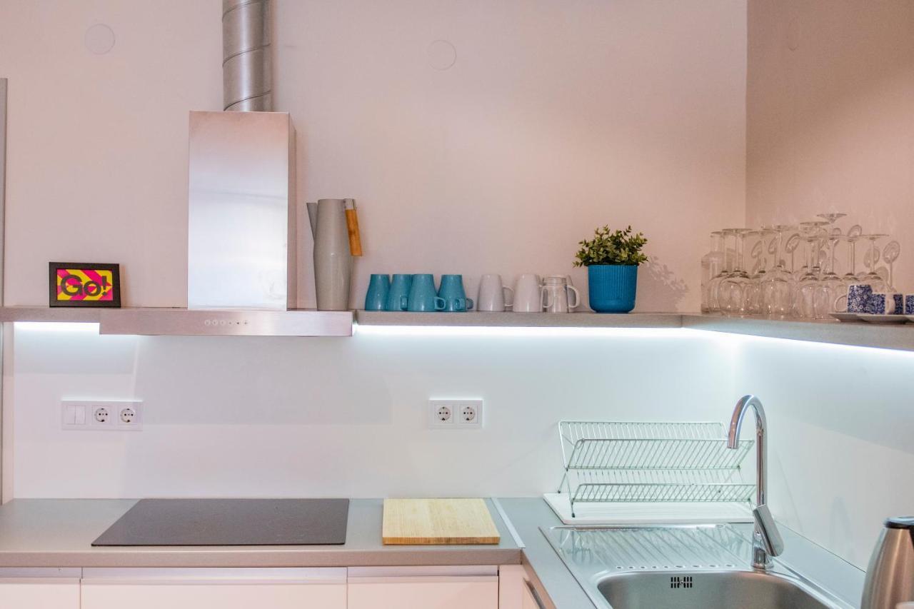 Casa Dolce Far Niente, 2Bath&2Bed Apartment Sofia Bagian luar foto